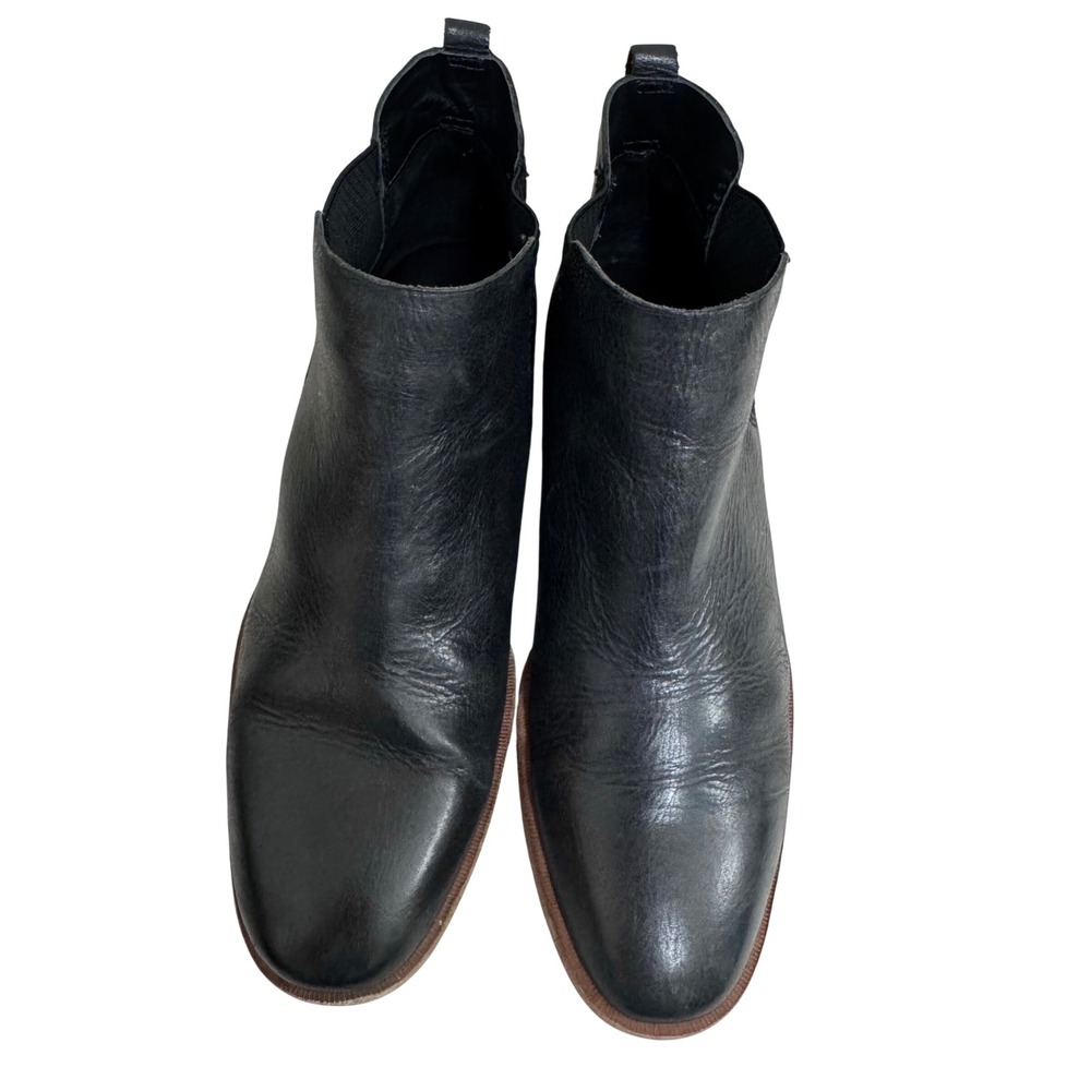 Kork-Ease Chelsea Boots sz 8 Black Leather Ankle Booties western‎ minimalist